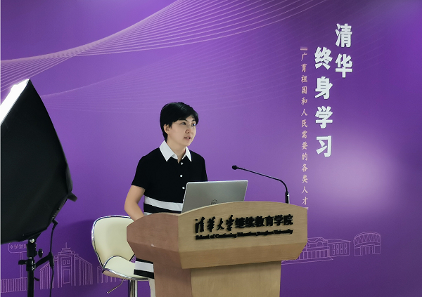 1591778767802054288.png 3.余老师授课.png