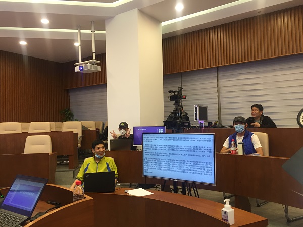 1587042021670058821.jpg 开课前准备2.jpg