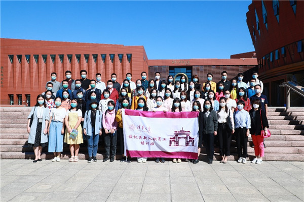 1601022322876011269.jpg 5..jpg